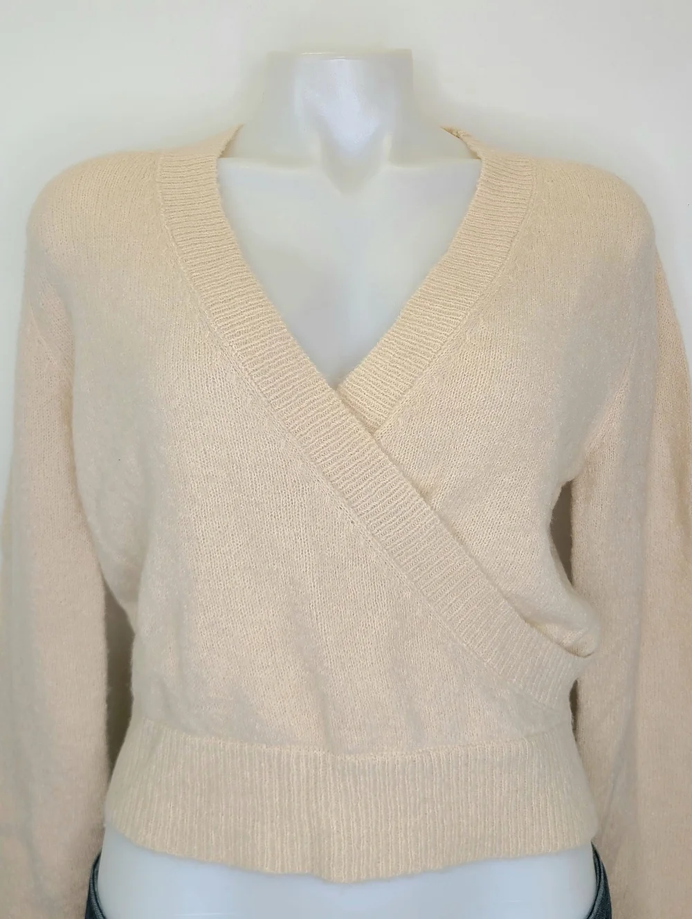 Cotton Candy LA Cream Beige V-Neck Faux Wrap Sweater Small Medium - Picture 5 of 12